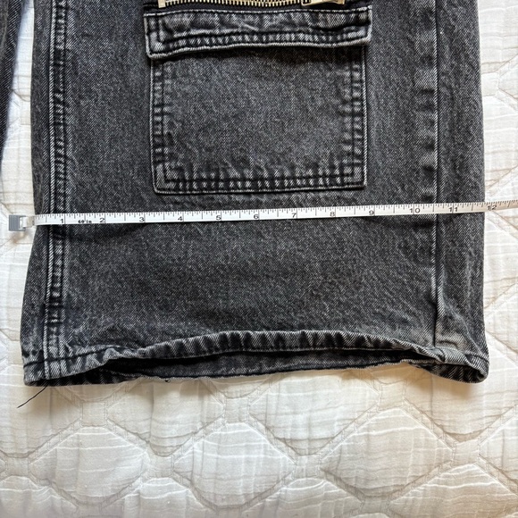 Hot Topic | 7 | Black Washed Wide Leg Cargo Jeans | Distressed Grunge Alt Pants - Picture 13 of 13